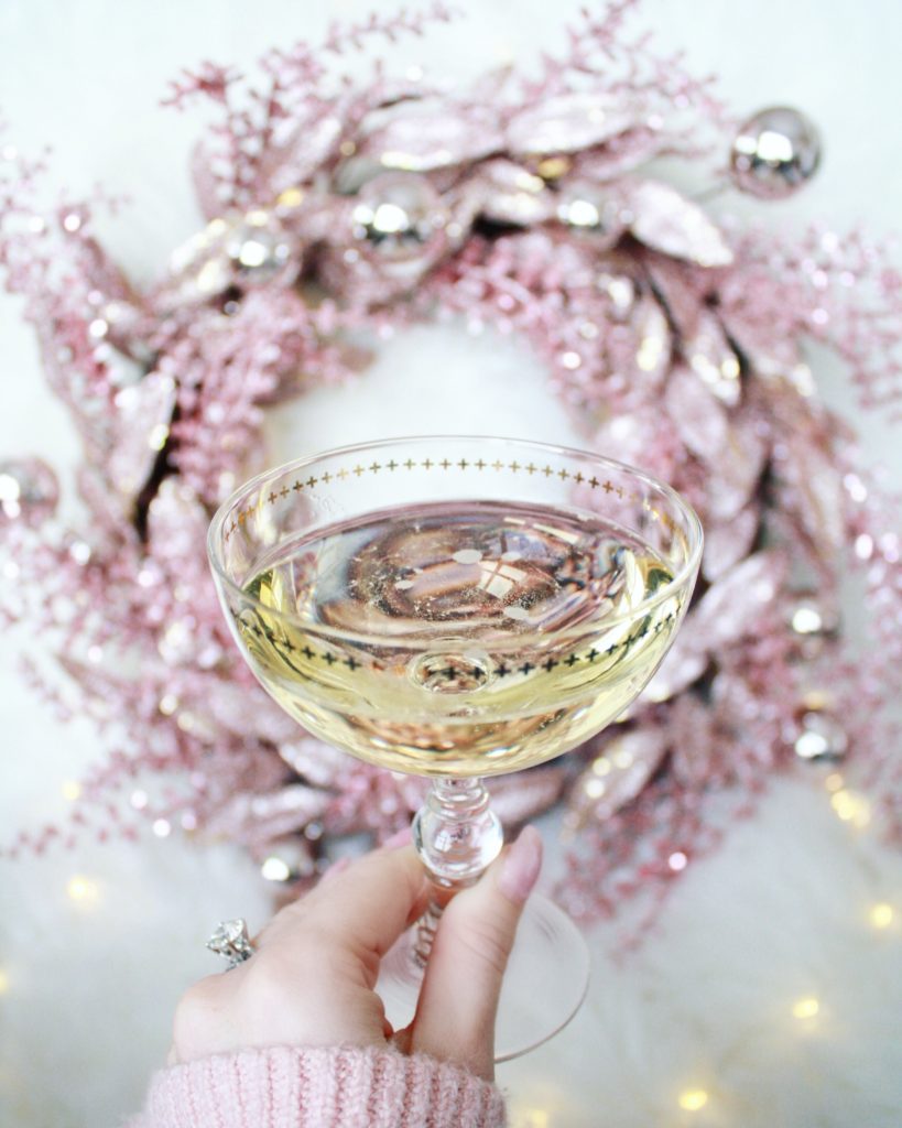 Champagne Lovers Gift Guide 2017 - Champagne Coupe
