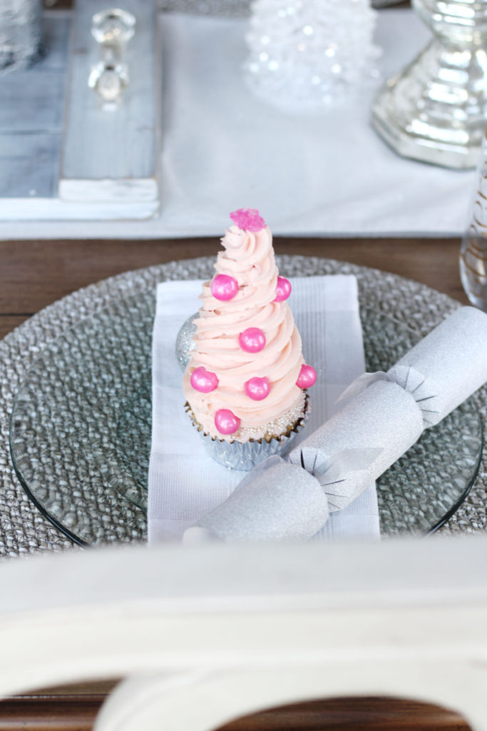 Pink Christmas tree cupcakes - easy, fun, glam Christmas baking - cute cupcakes that look like snowy Christmas trees! 