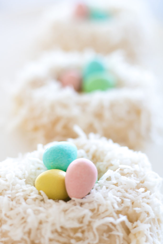 Bird nest Easter doughnuts with mini eggs - Mini Eggs Bird Nest Easter Donuts - Vanilla and coconut dessert ideas