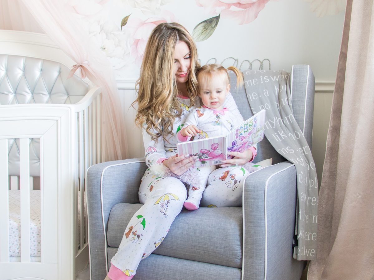 Baby Room Pictures: Pink Rose and Precious Bowie - Andrea