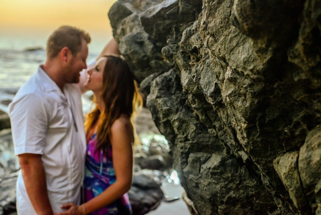 Mexico cove golden hour engagement photos - Wedding photo ideas - beach engagement photos 