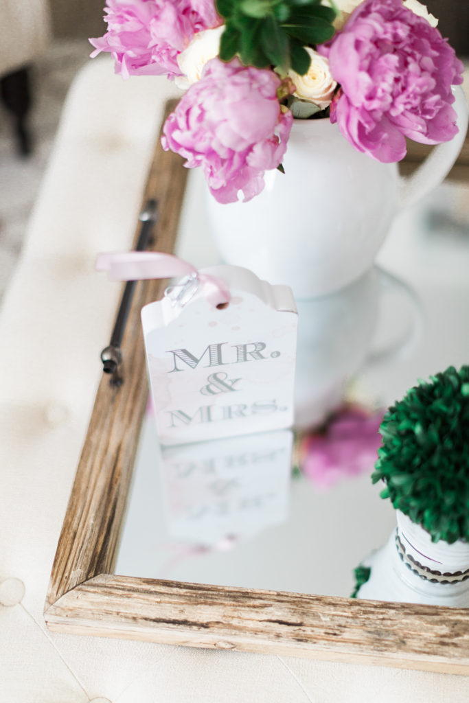 Mr and Mrs sign • Floral Bridal Shower • Gossip Girl Bridal Shower • 