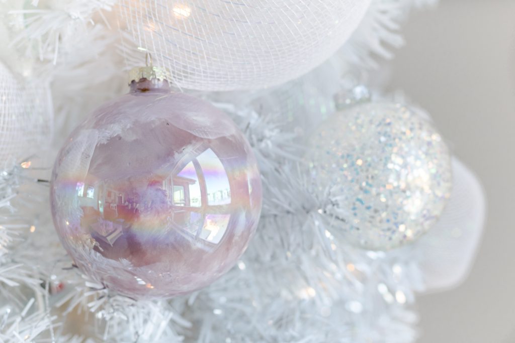 Pink and sparkling white and silver pastel Christmas ornaments, pastel Christmas decor ideas, pastel Christmas decor inspiration