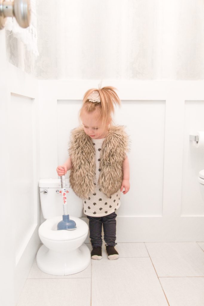 Unclogging your toilet - Winter plumbing tips and tricks: I'm sharing winter plumbing tips and tricks to keep your drains, toilets and garburators in order, and info on how to unclog them and prevent future issues.