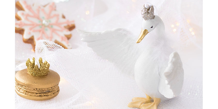 Closeup of swan Christmas ornament