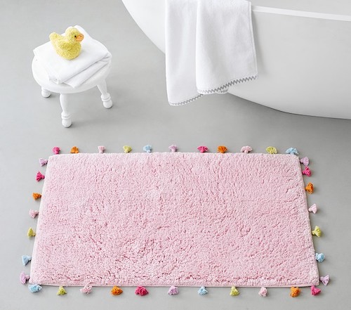 Pink tassel bath mat