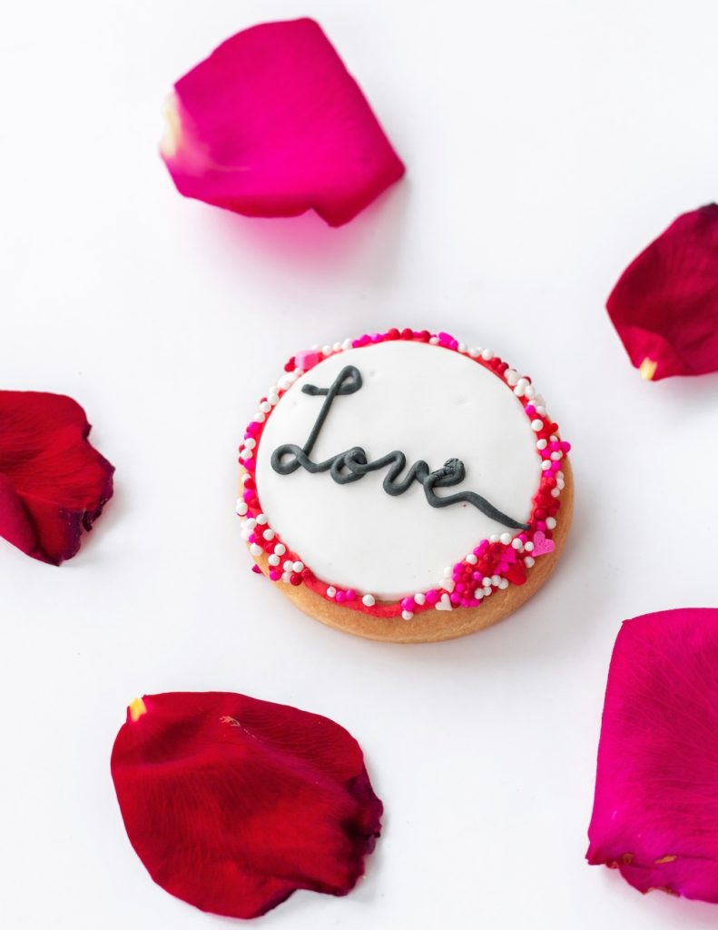 Love Sugar Cookie: Valentine's Day Dessert Ideas