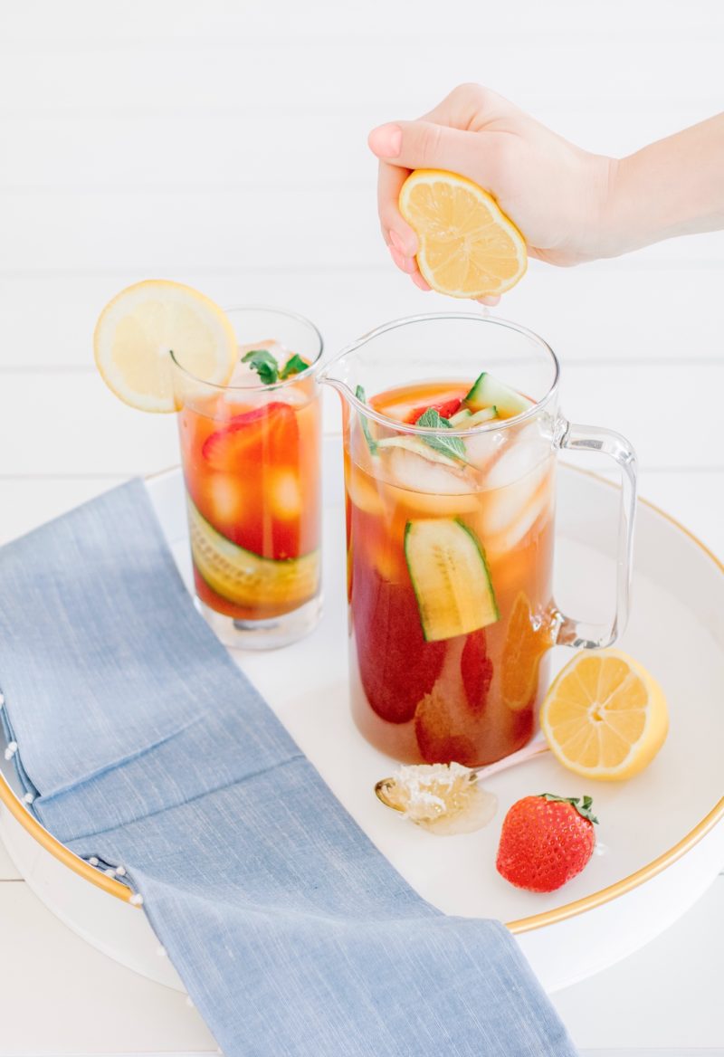 Pimm’s Iced Tea Recipe • Refreshing Pimm's cocktail • Chandeliers and ...