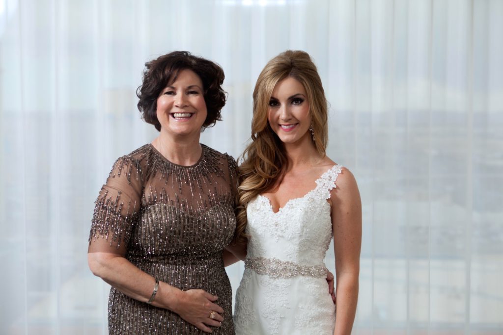 Las Vegas wedding - Mum and bride on wedding day