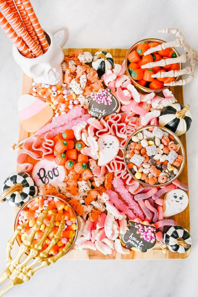 Hocus Pocus pink Halloween dessert board