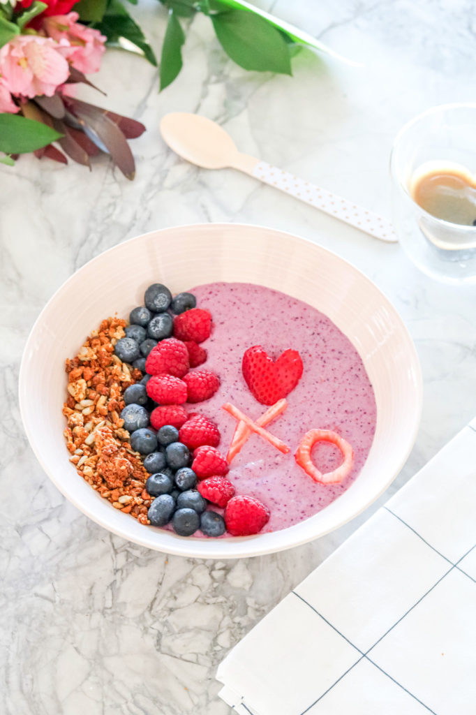 Pink Valentine's Day smoothie bowl for kids