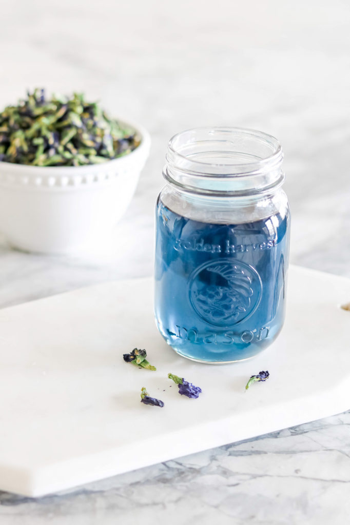 Dried blue butterfly pea flower tea