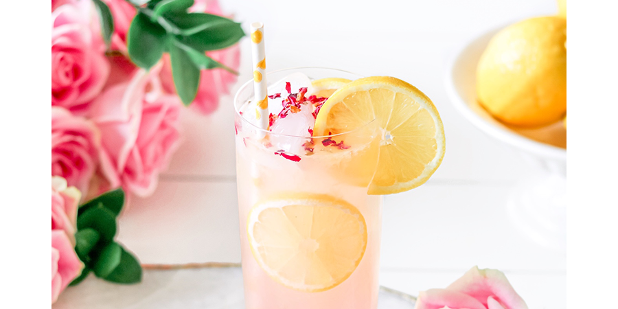Gin and Rose Lemonade cocktail