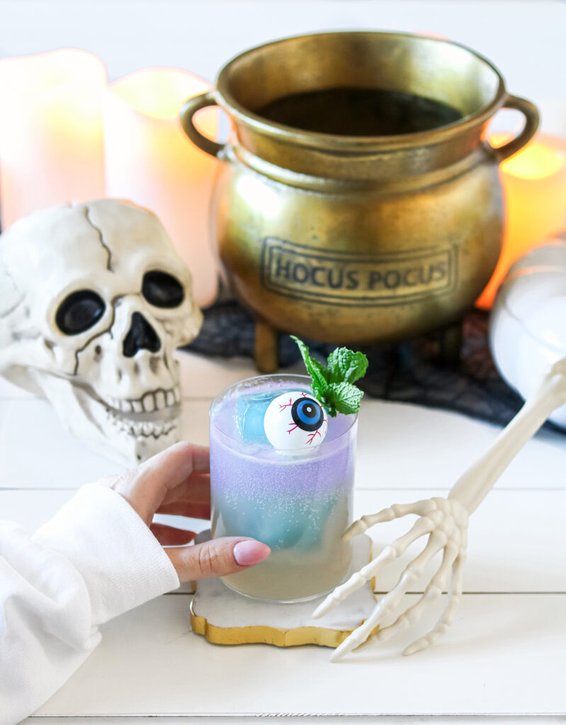 Eyeball drink: Halloween Gin Gin Mule