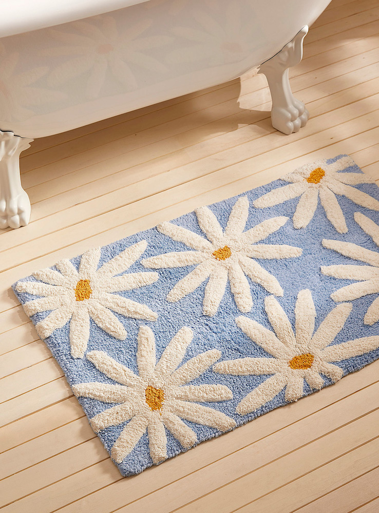 Blue Daisy Bath Mat