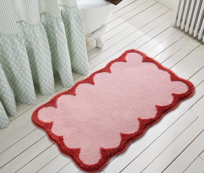 Cute Pink and Red Bath Mat - 50 Cute Bath Mats