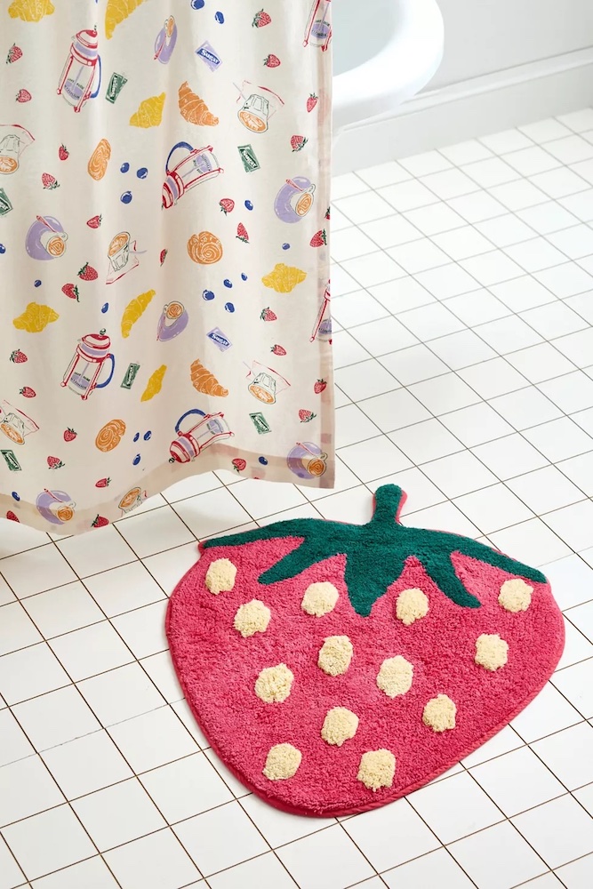 Strawberry bath mat - 50 Cute Bath Mats