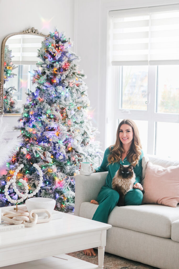 Knix Black Friday discount code - Knix discount code CHANDELIERSANDCHAMPAGNE10